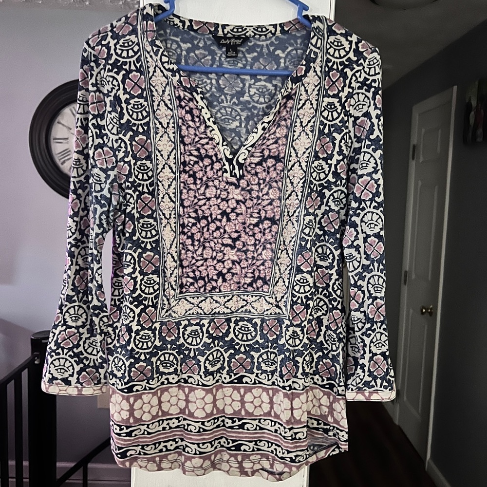 Long sleeve shirt